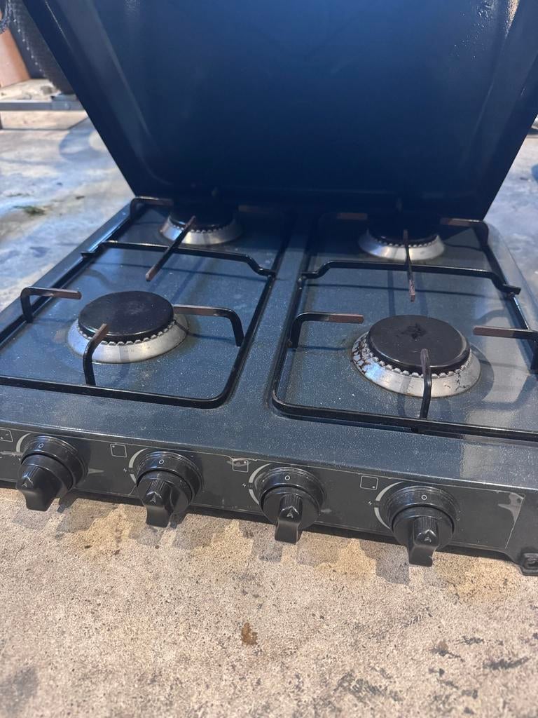 4-pits gastoestel voor caravan/vouwwagen, Ophalen, Gebruikt