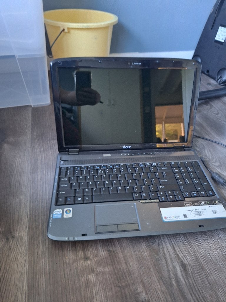 Acer laptop + oplader & meer laptops, Computers en Software, Windows Laptops, Gebruikt, 15 inch, Ophalen of Verzenden, Onbekend
