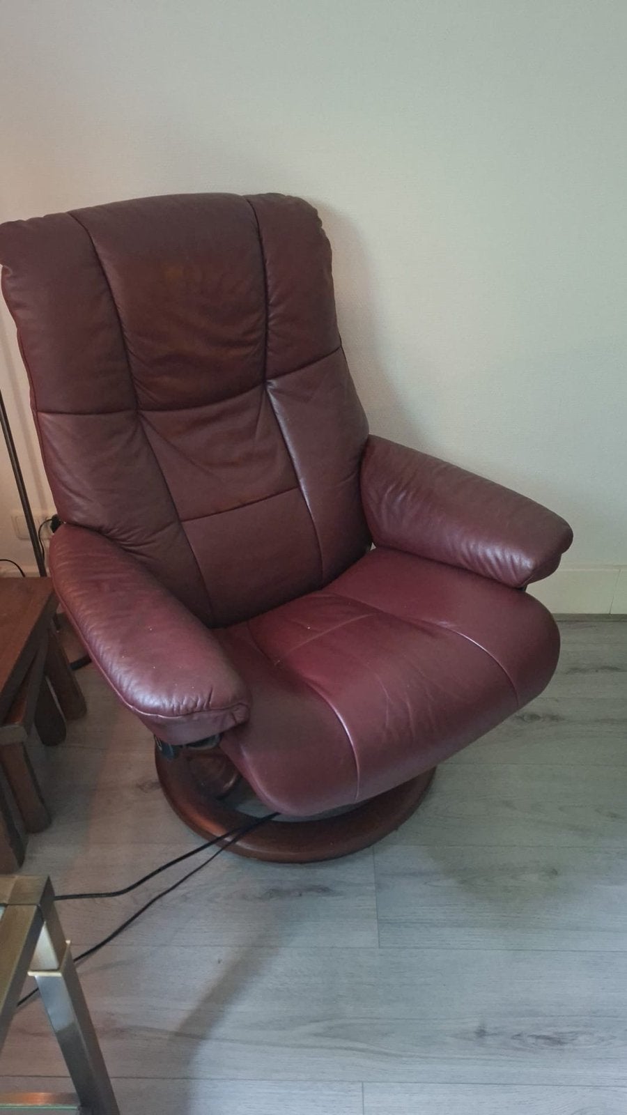 Comfortabele leren relaxfauteuil van Stressless, Ophalen, Gebruikt, Leer, 75 tot 100 cm