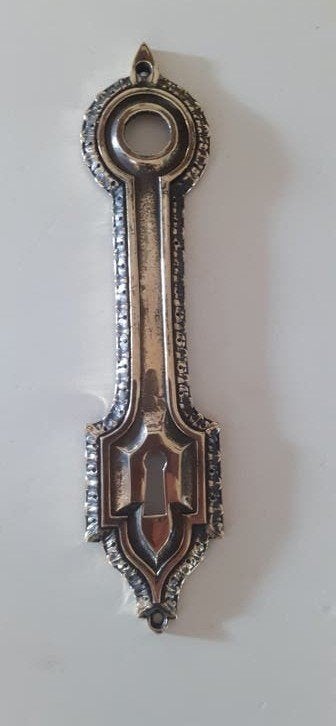 Decoratieve messing slotplaat - Antiek Stijl, Antiek en Kunst, Ophalen of Verzenden, Koper