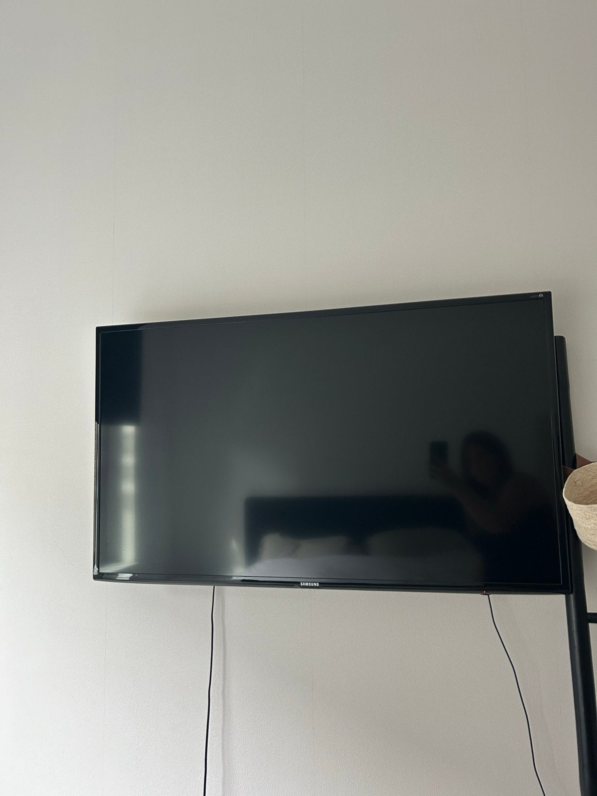 Samsung LED TV incl muurbeugel - 48 inch, Ophalen, LED, 50 Hz, 80 tot 100 cm