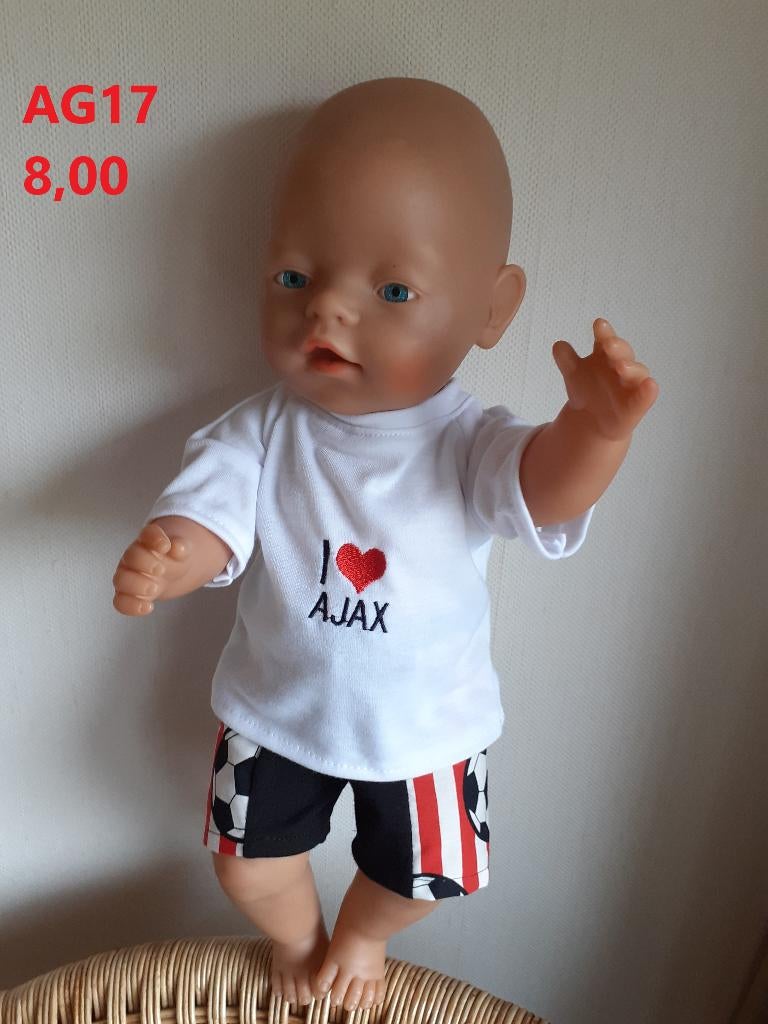 Poppenkleertjes baby born. Set Ajax. Opbrengst KiKa., Ophalen, Nieuw, Babypop