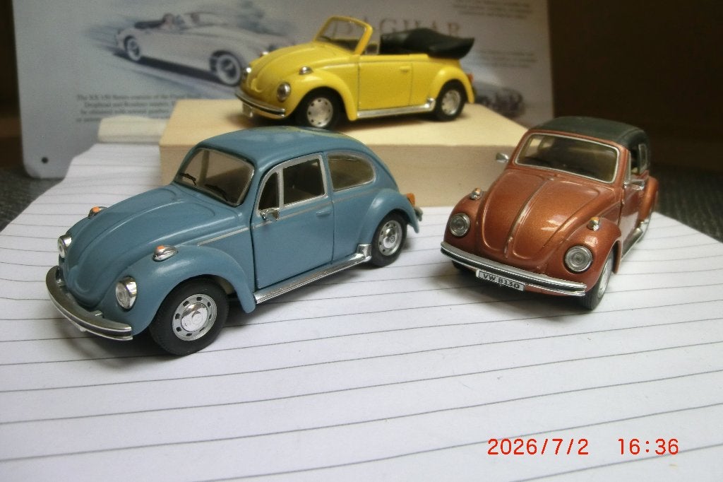 3x Schuco/Cararama VW Kever 1:43, Ophalen of Verzenden, Zo goed als nieuw, Auto, Schuco