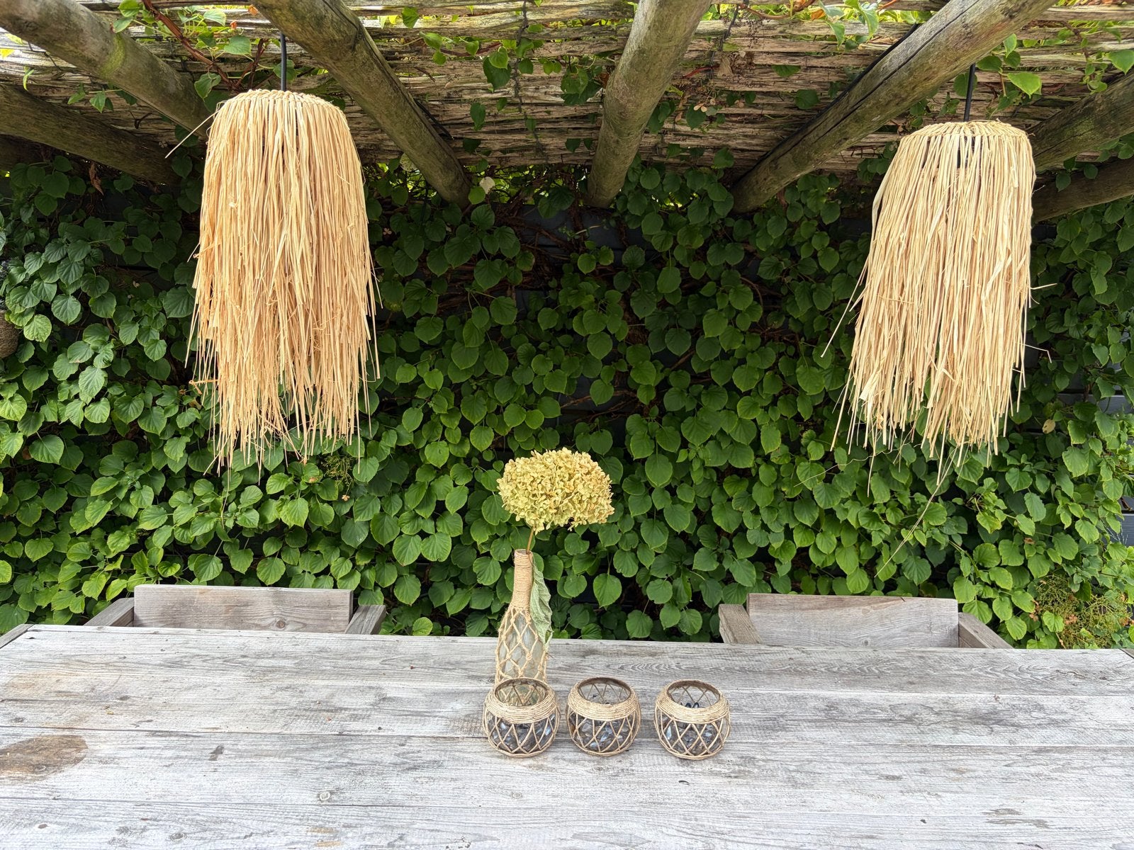 Boho raffia hanglampen - set van 2, Ophalen of Verzenden, Gebruikt, Natuurlijk materiaal, Overige fittingen