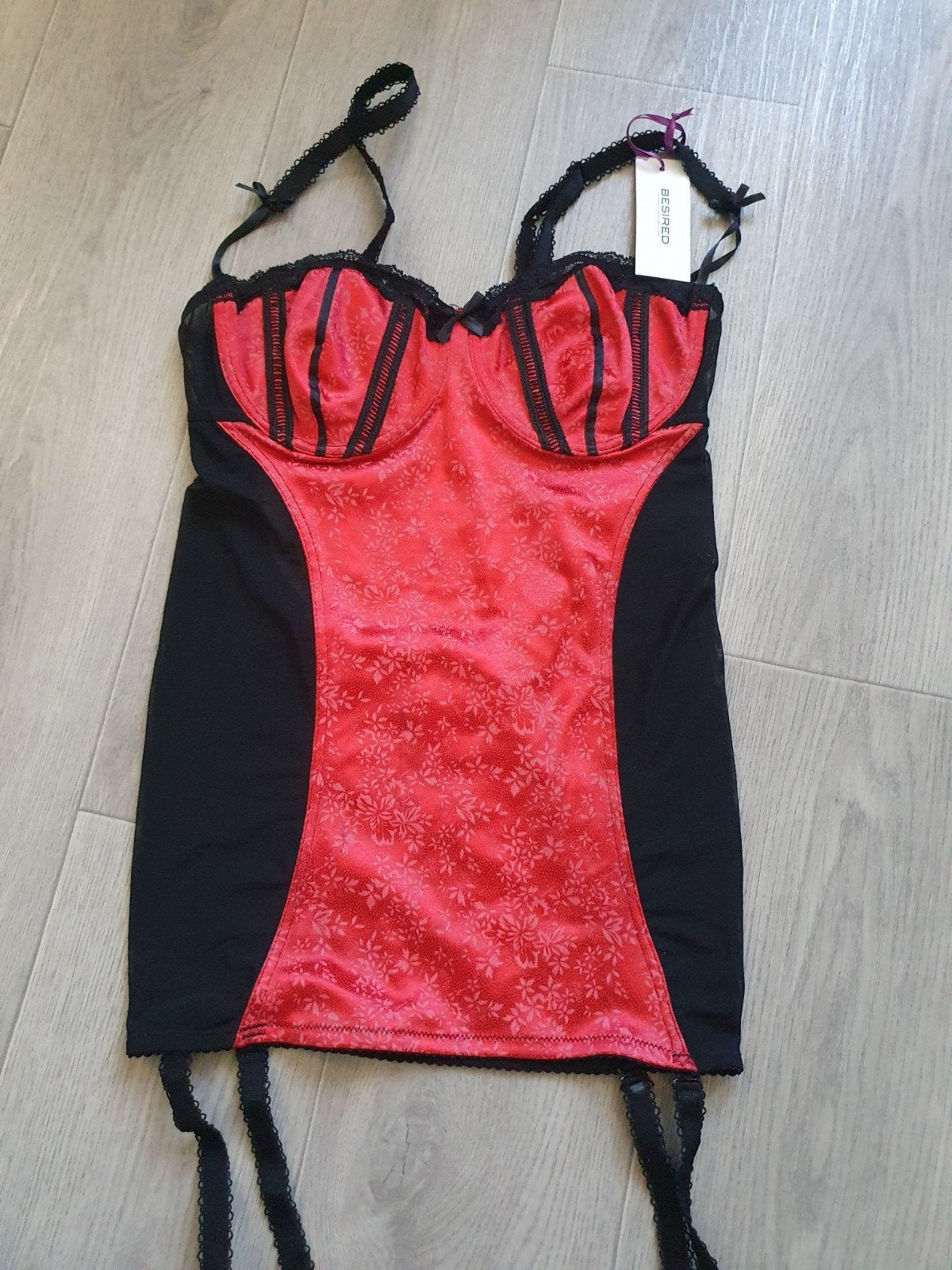 Sexy Rood Jarretel Jurkje - Besired Maat L, Besired, Verzenden, Rood, Setje
