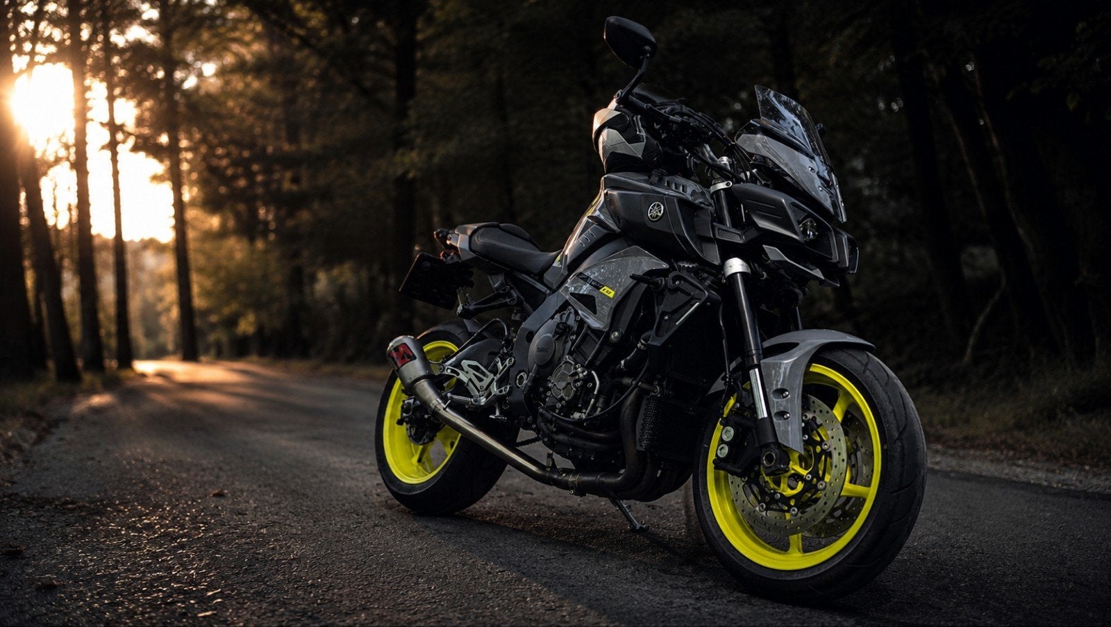 Yamaha MT-10 - 2016 - Krachtige Naked Bike, Motoren, 4 cilinders, Motorrijbewijs A, Gebruikt, Particulier
