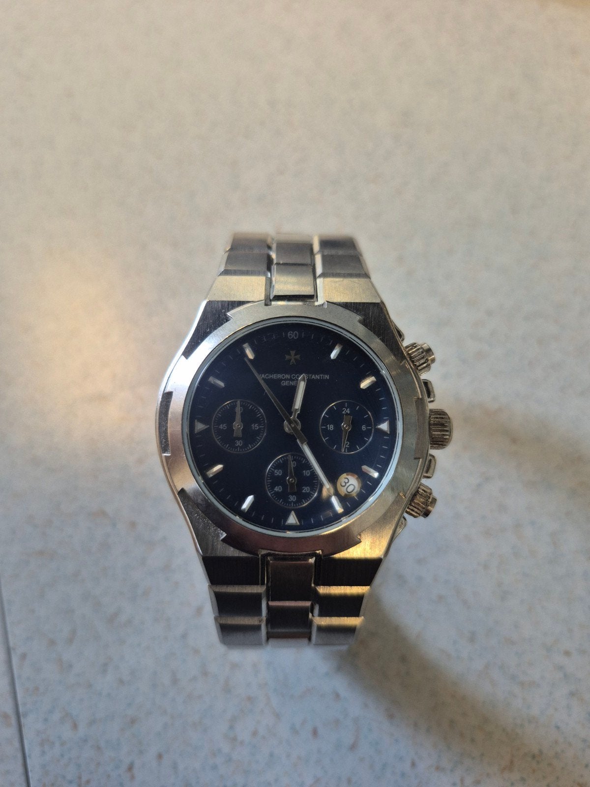 Vacheron Constantin Overseas, lees goed, Ophalen of Verzenden, Zo goed als nieuw, Leer, Overige merken