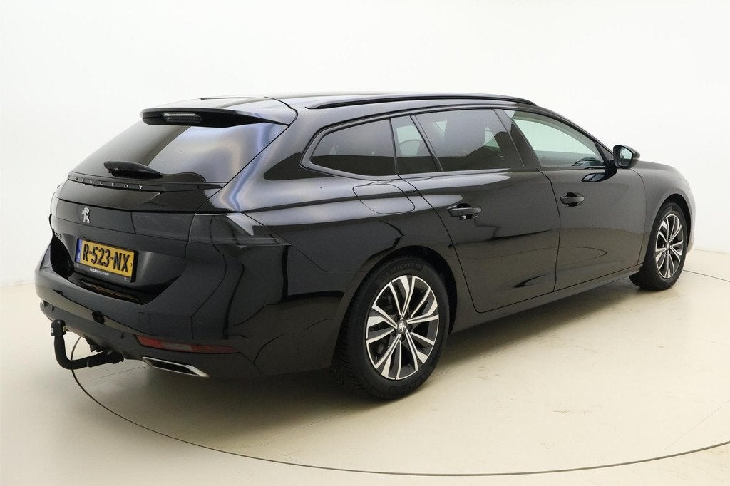 Peugeot 508 SW 1.2 PureTech Allure Pack Business 130 pk auto, Auto's, Peugeot, 745 kg, Gebruikt, 1199 cc, Zwart