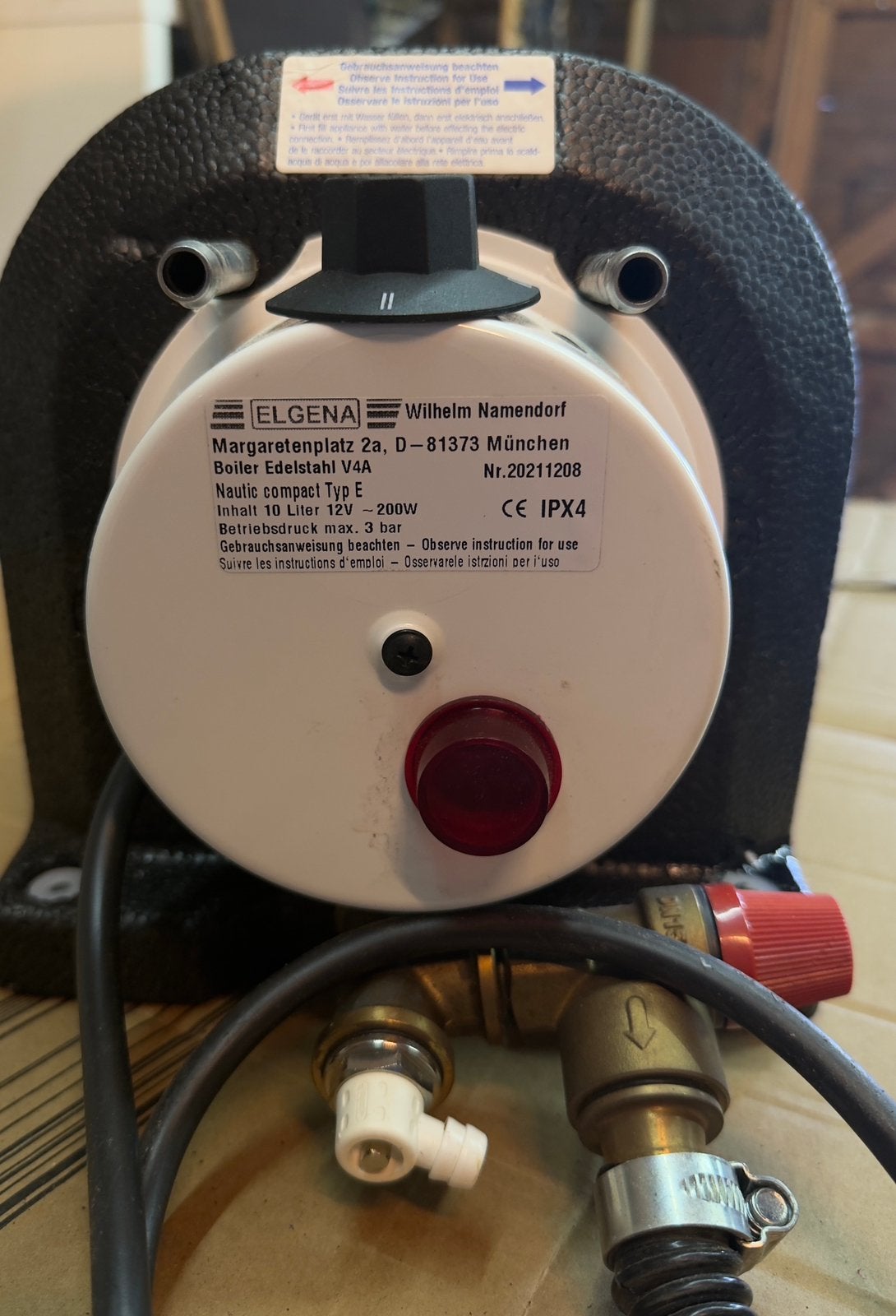 Camper ELGENA Nautic Compact Type E 10 liter 12V boiler, Ophalen of Verzenden, Zo goed als nieuw