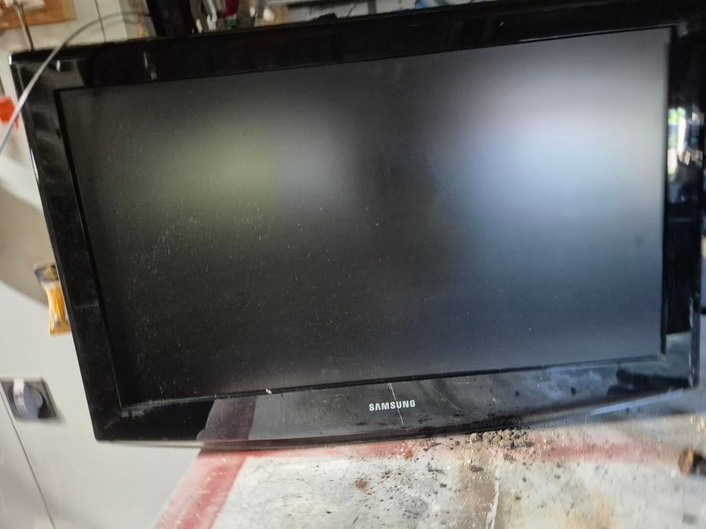 Samsung Smart TV 80 cm (32 inch) - Wandmontage, Audio, Tv en Foto, Televisies, Ophalen