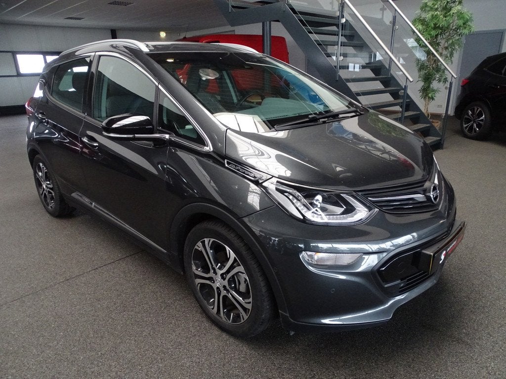 Opel Ampera-e Launch executive 60 kWh / Nieuw Accupakket / L, Lichtsensor, Ampera-e, Lease, Financial lease