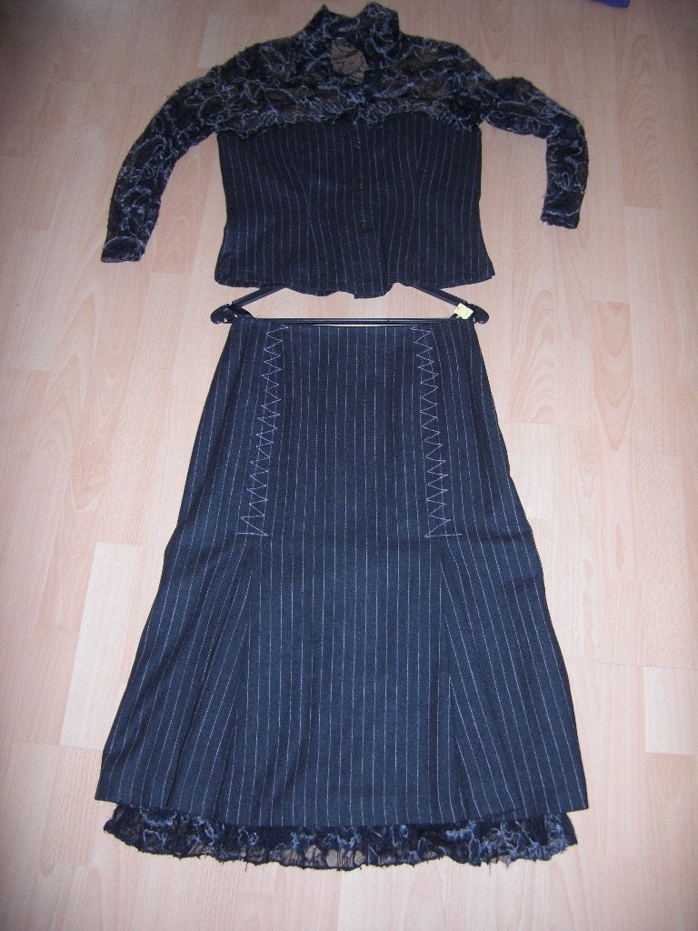 Mooi pakje van Bellissima bestaande uit een rok en blouse, Maat 38/40 (M), Kostuum of Pak, Ophalen of Verzenden, Zo goed als nieuw