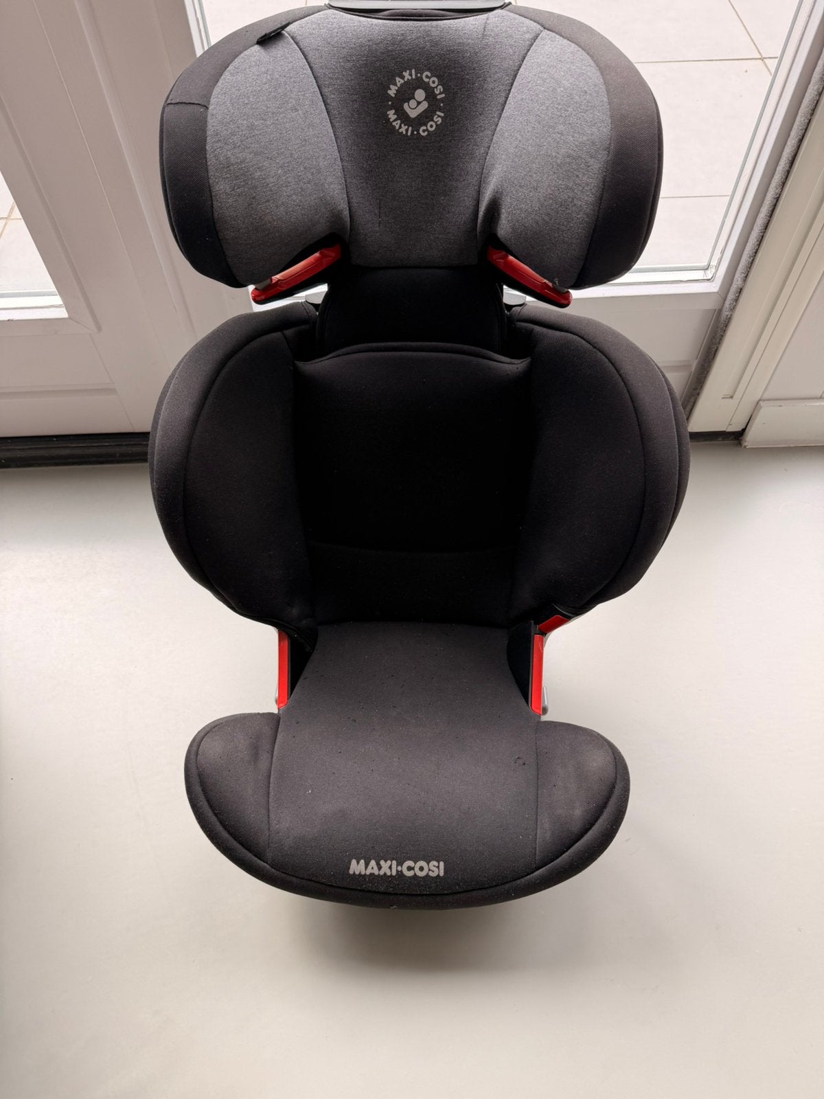 Maxi cosi rodifix groep 2/3, Kinderen en Baby's, Ophalen, 15 t/m 36 kg, Verstelbare rugleuning, Nieuw