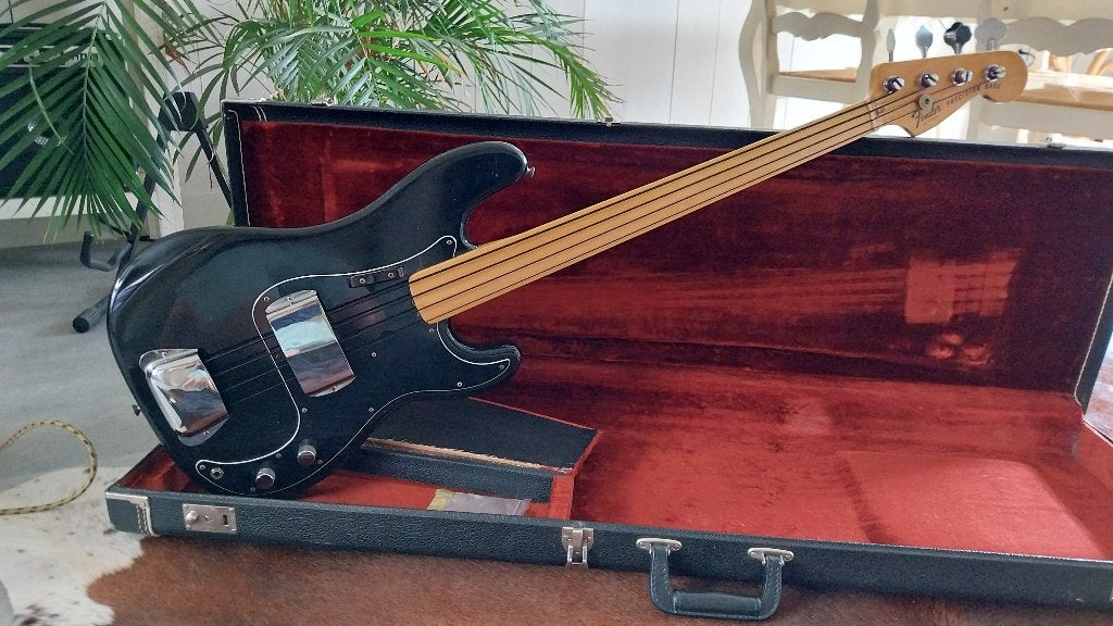 Fender Precision 1977 Fretless, Muziek en Instrumenten, Ophalen, Gebruikt, Elektrisch, Fretloos