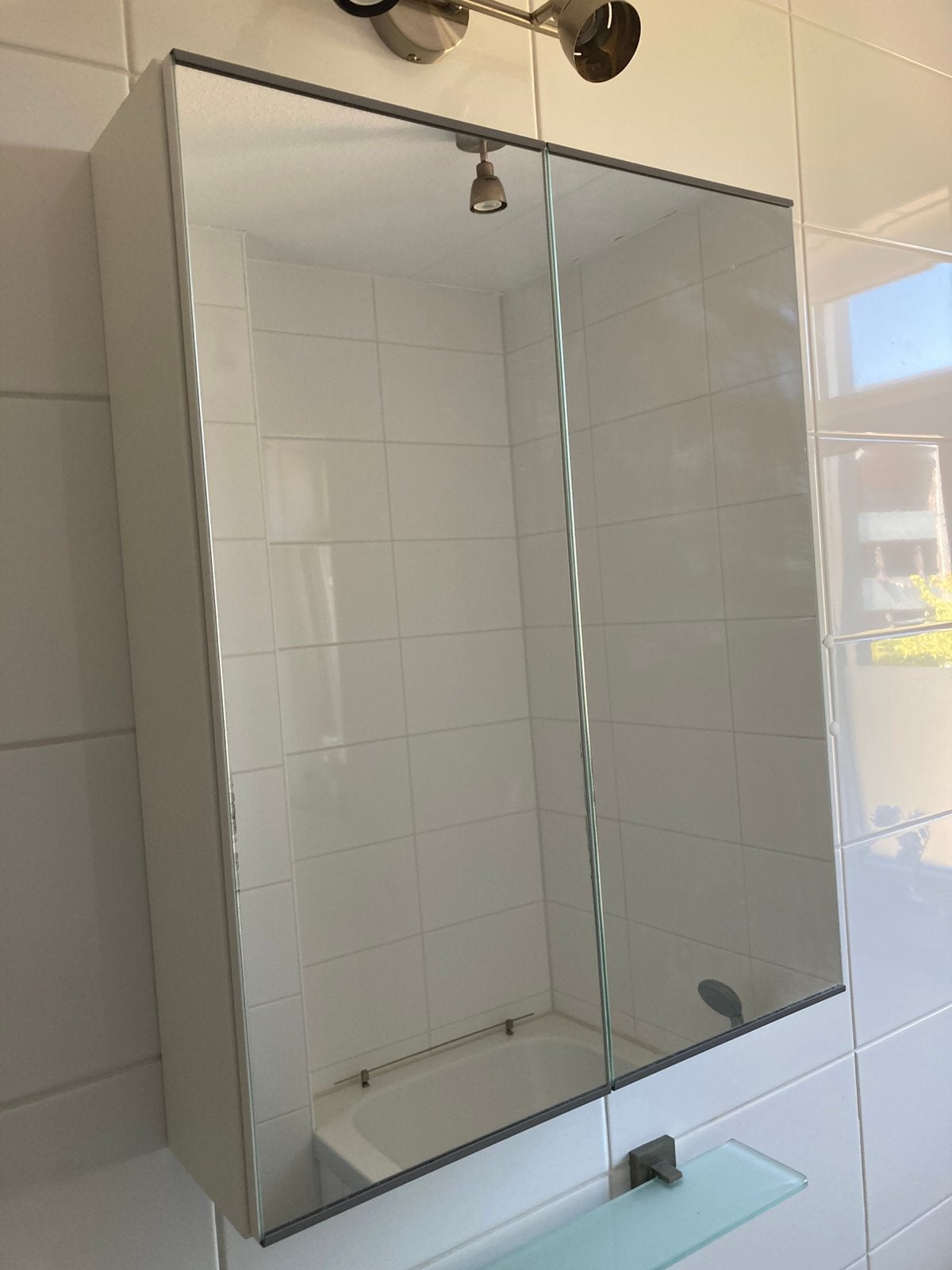 ENHET Ikea spiegelkast, in nette staat, Ophalen, Spiegelkast, 50 tot 100 cm, Zo goed als nieuw