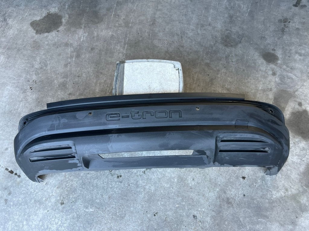 achterbumper q4 e-tron 89a807527a 2021+, Audi, Gebruikt, Duitsland, Audi