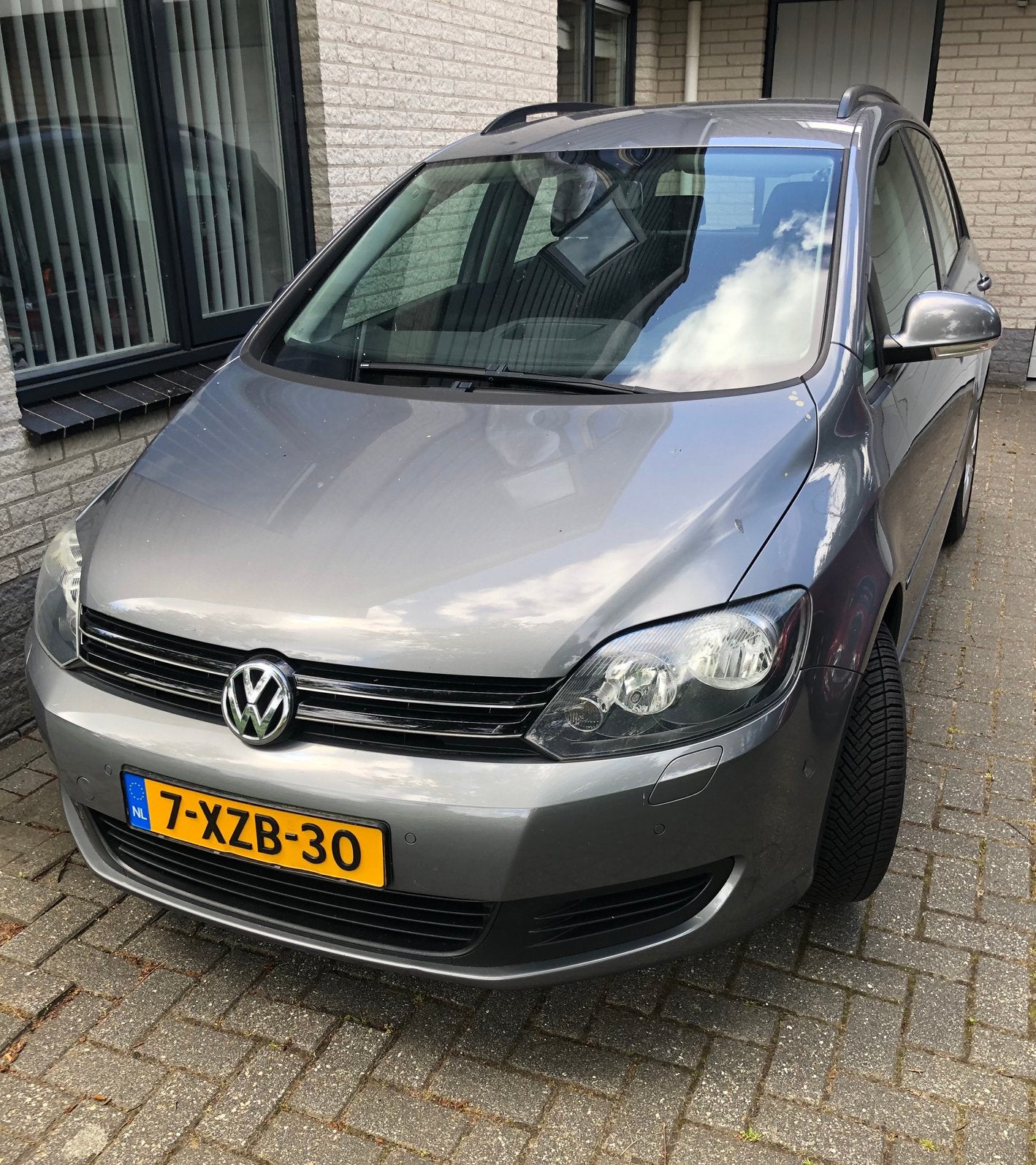 Volkswagen Golf Plus 1.6 75KW/102PK AUT Euro-5 2010 Grijs, Auto's, 15 km/l, 680 kg, 4 cilinders, 1200 kg