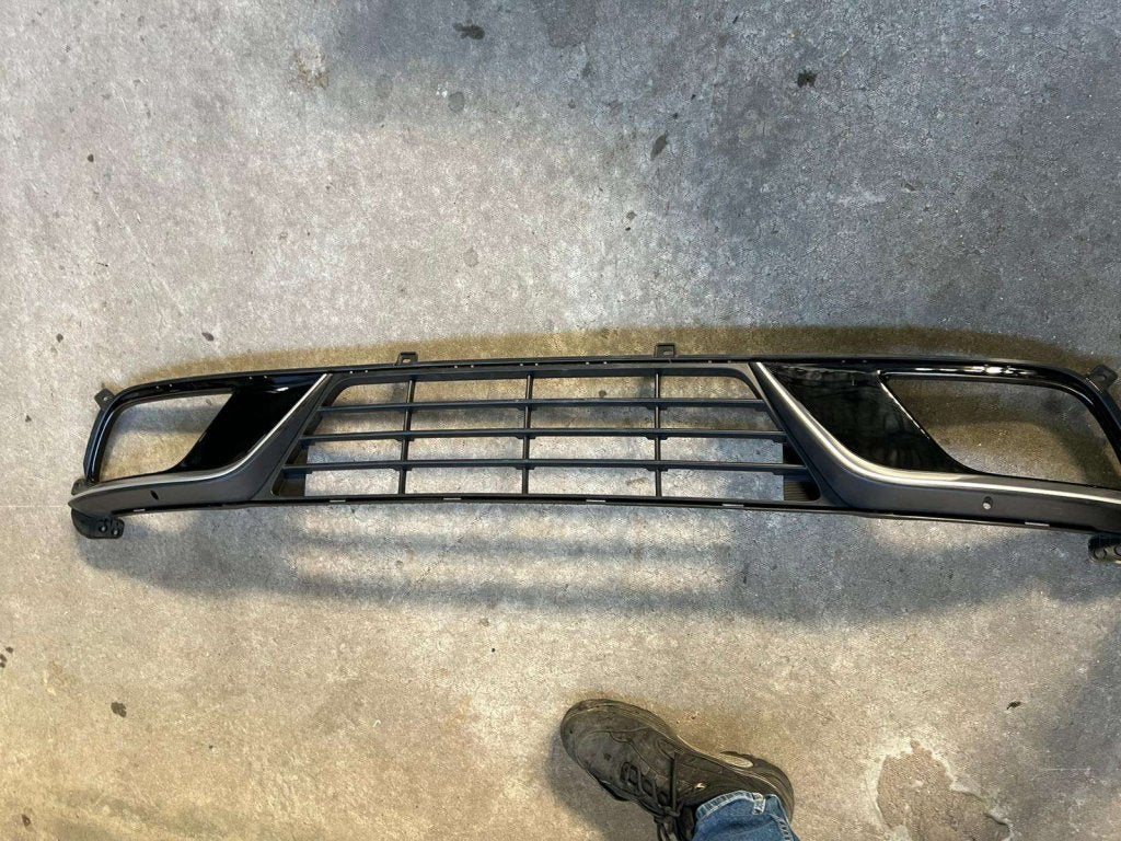 voorbumper niro 86561-g5000 gril spoiler 2016-2019 puntgaaf, Auto-onderdelen, Kia, Voor, Nieuw, Korea