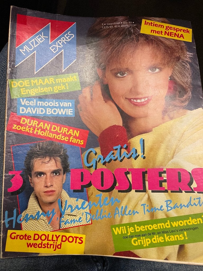 Muziek Expres juni 1983 met Time Bandits poster, Ophalen of Verzenden, 1980 tot heden, Tijdschrift