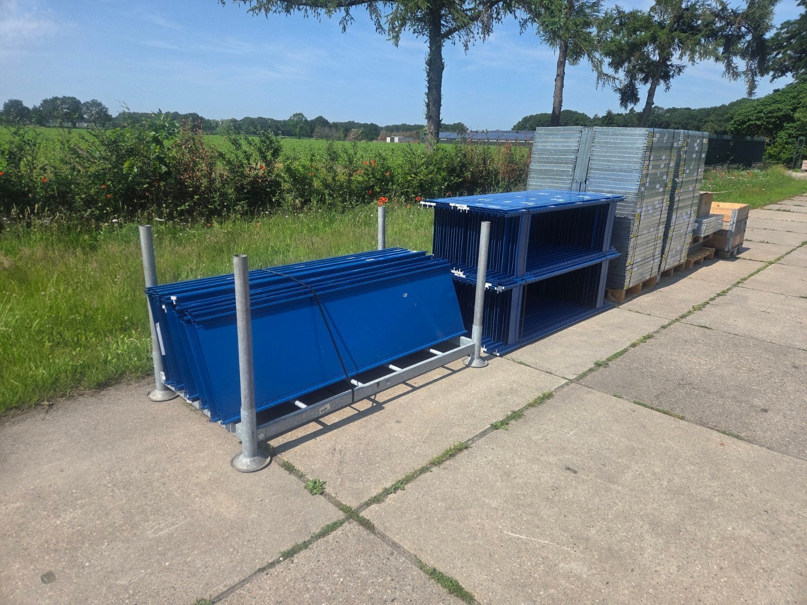 Meta legbordstelling 90 strekkende meter. 2.0x0.5m, Ophalen