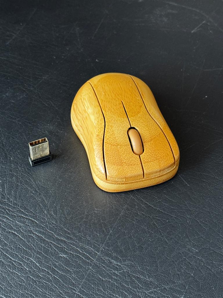 Draadloze Bamboe Muis - Uniek en Milieuvriendelijk Design, Computers en Software, Muizen, Muis, Ergonomisch, Ophalen of Verzenden