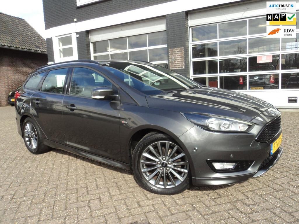 Ford Focus Wagon 1.0 ST-Line Navi Cruise Pdc, Gebruikt, Bluetooth, Origineel Nederlands, Handgeschakeld