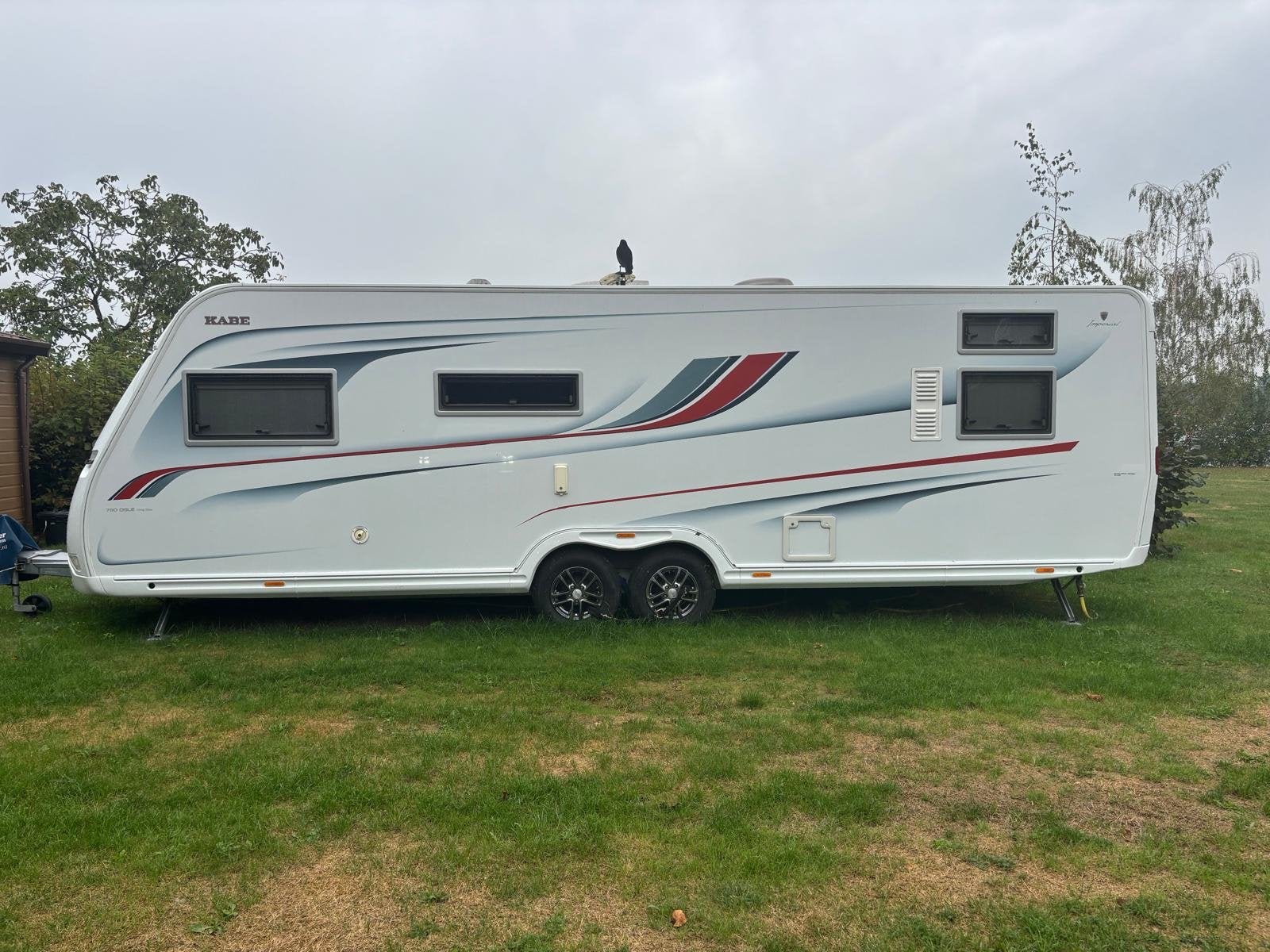 Kabe Imperial 780 DGLE King Size Caravan uit 2020, Caravans en Kamperen, Queensbed, Rondzit, Ringverwarming, Kabe