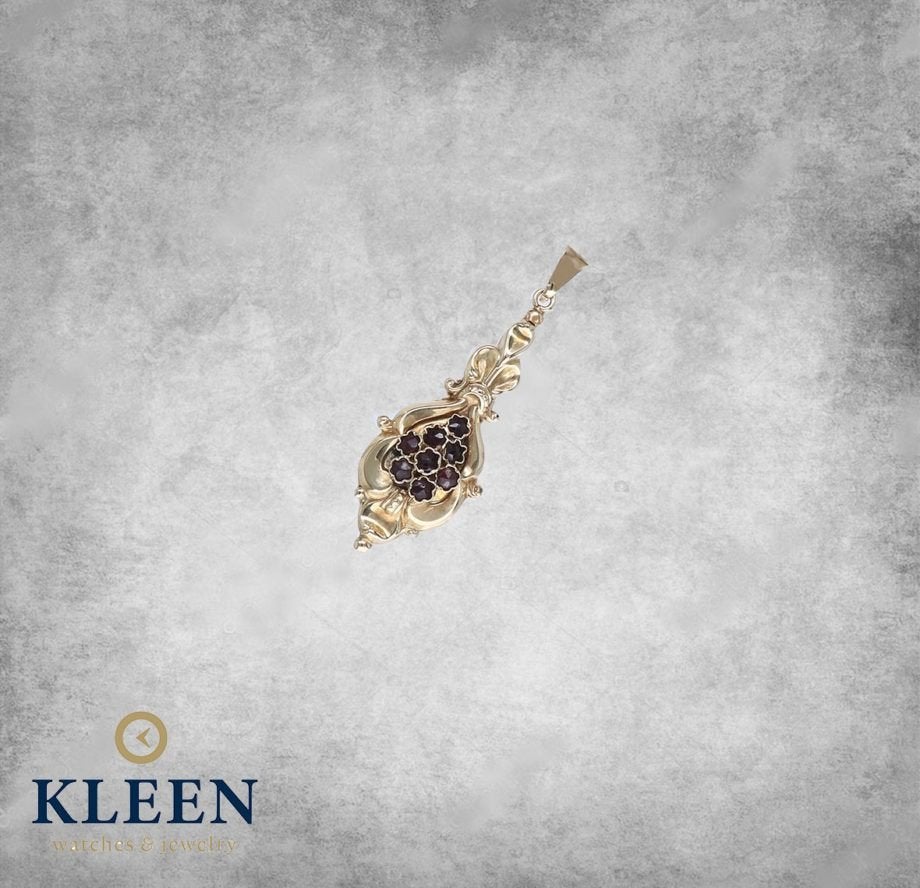 Sierlijke 14K gouden Granaat hanger, Ophalen of Verzenden, Zo goed als nieuw, Info@kleenedelmetalen.nl, Goud