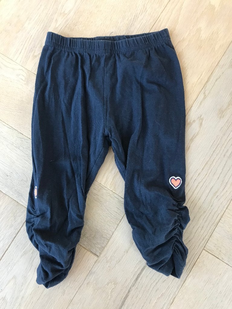 leuke nette legging met oranje hartje en rimpeltje maat 86, Broekje, Meisje, Baby Blue, Ophalen of Verzenden