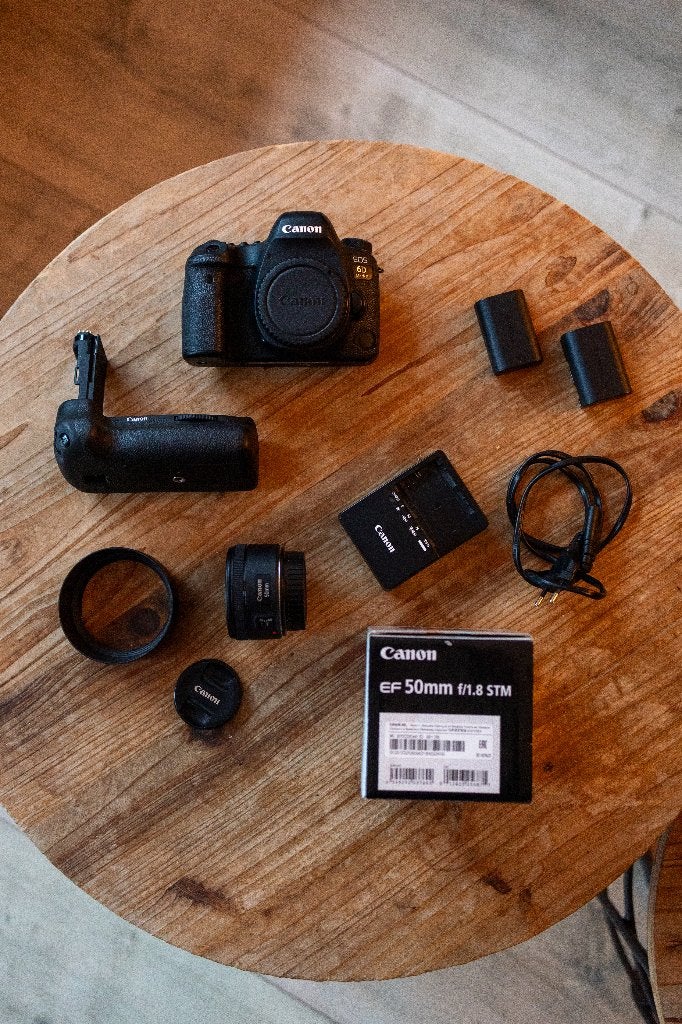 Canon 6D Mark 2