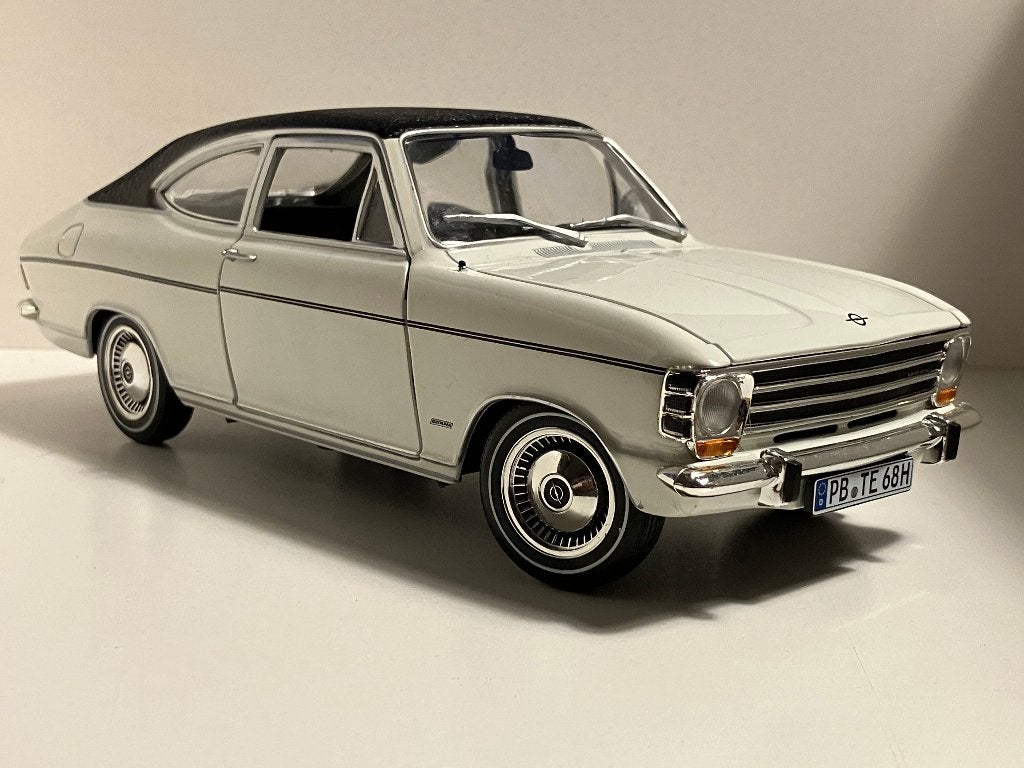 Opel Kadett B Olympia Coupe 1969  1/18 Revell, Ophalen of Verzenden, Nieuw, Auto, Revell