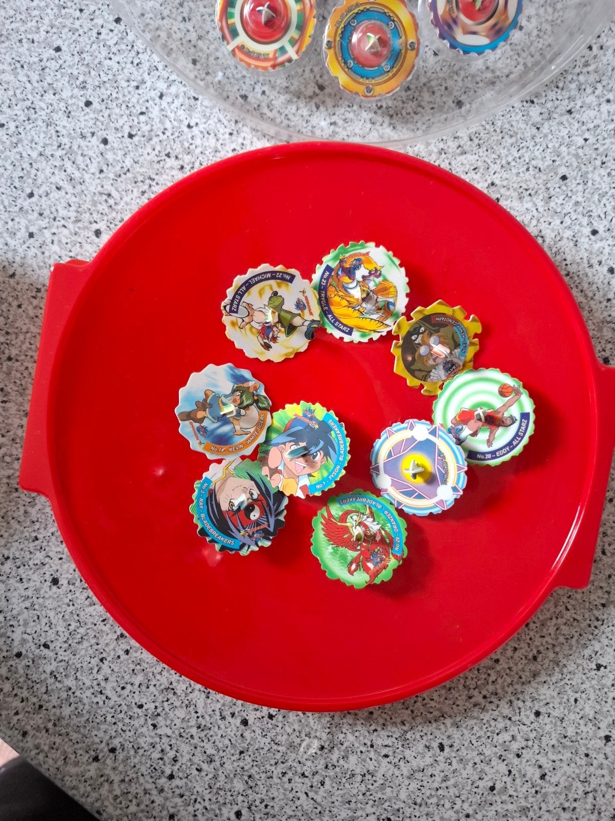 Beyblade arena met 8 Beyblades, Ophalen of Verzenden, Gebruikt, Jongen of Meisje