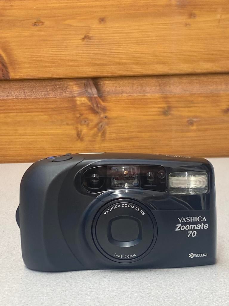 Yashica zoomate 70, Ophalen of Verzenden, Zo goed als nieuw, Compact, Overige Merken