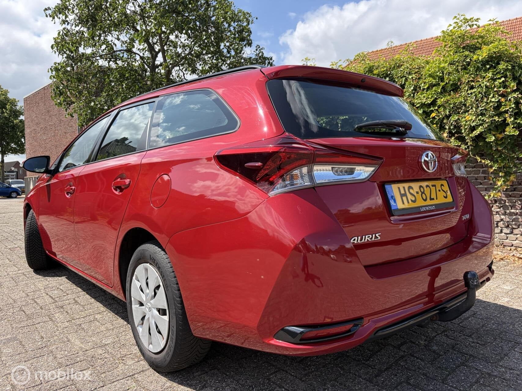 Toyota Auris 1.3 Now Trekhaak, goed onderhouden inruil mog., Voorwielaandrijving, Gebruikt, 4 cilinders, 49 €/maand