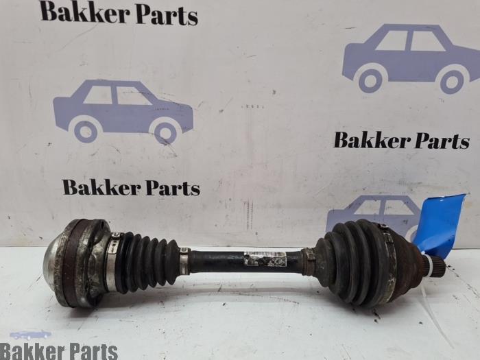 Aandrijfas links-voor van een Volkswagen Golf, Gebruikt, -, Volkswagen, -