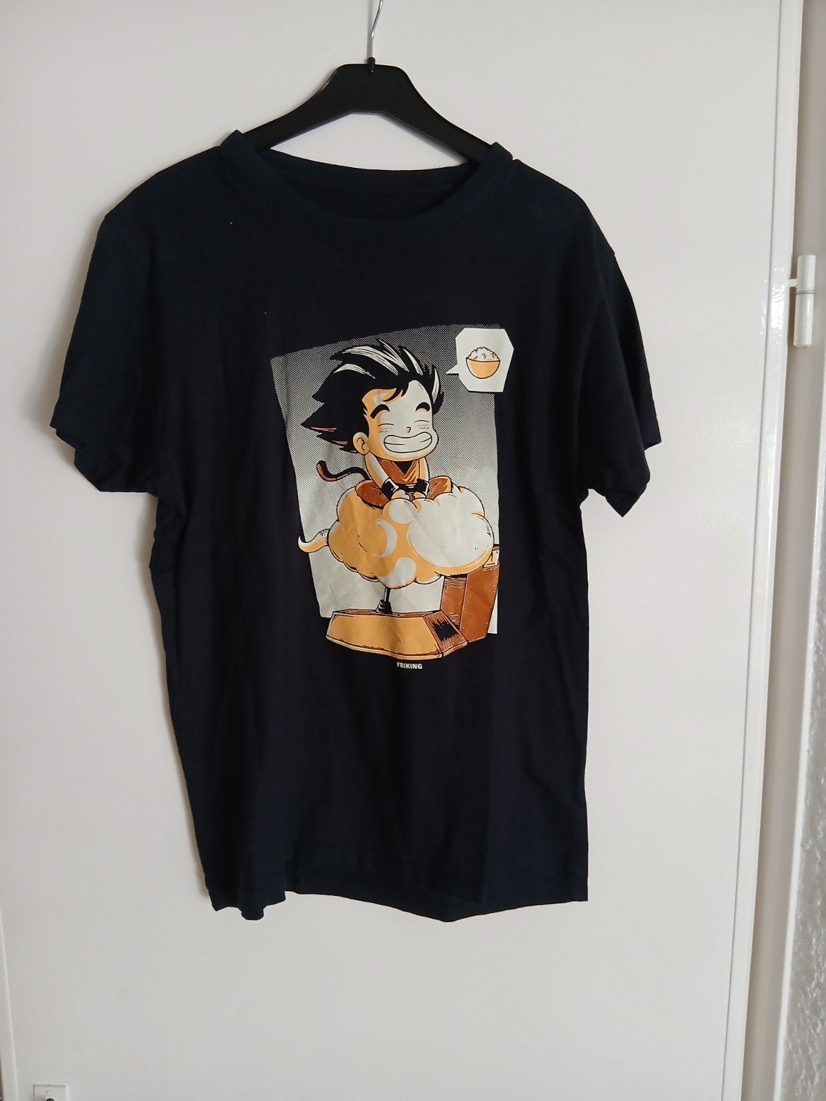Friking Dragon Ball Z Goku T-shirt Maat M, Maat 48/50 (M), Zwart, Ophalen of Verzenden, Friking