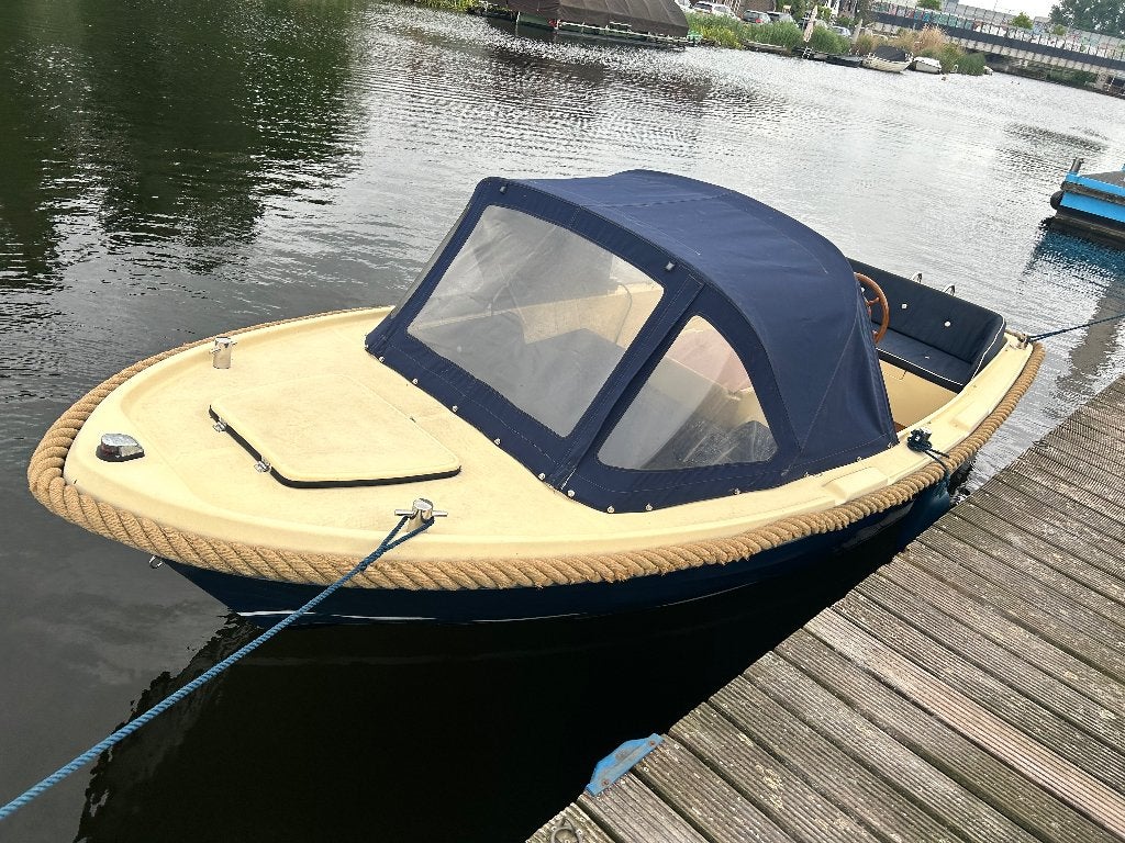 Adria 520, Ophalen, Binnenboordmotor, Antaris, Diesel