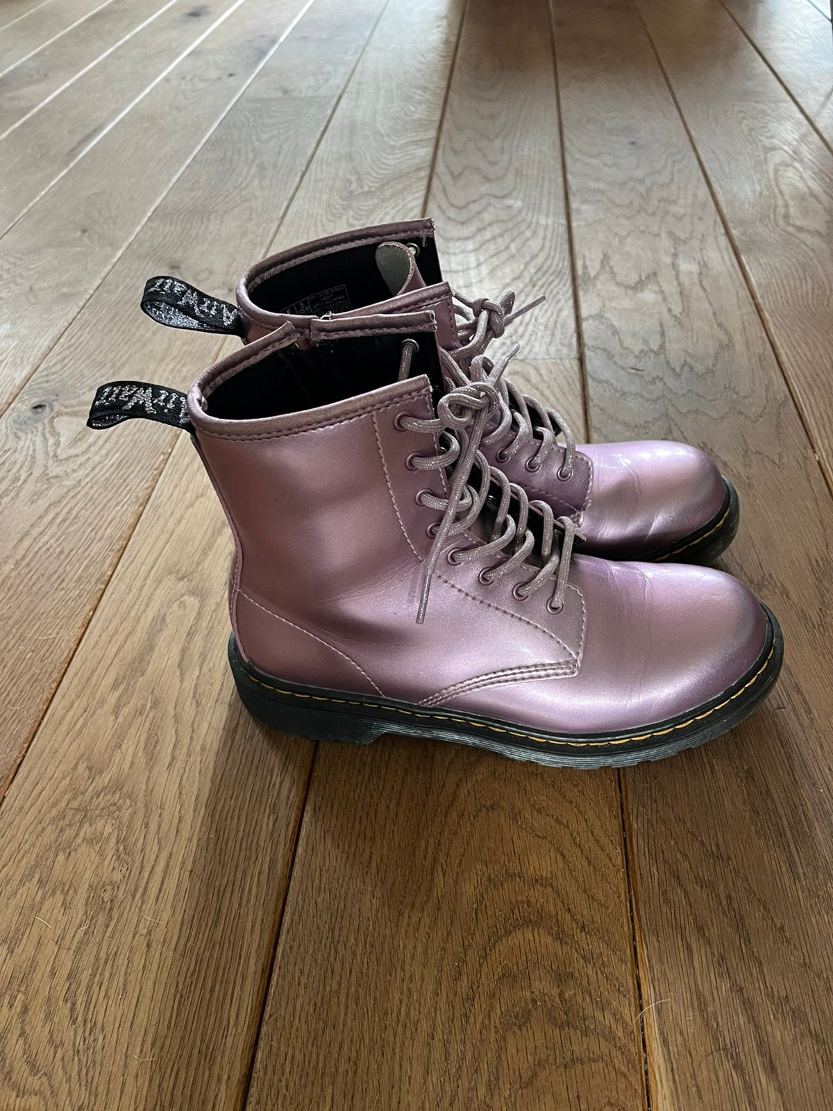 Dr Martens lila maat 37, Verzenden, Zo goed als nieuw, Overige kleuren