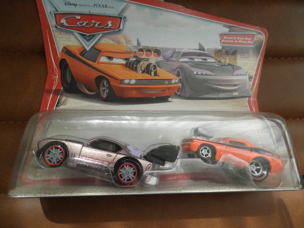 Cars Boost en Snot Rod, Verzamelen, Disney, Ophalen of Verzenden, Overige figuren, Nieuw, Overige typen