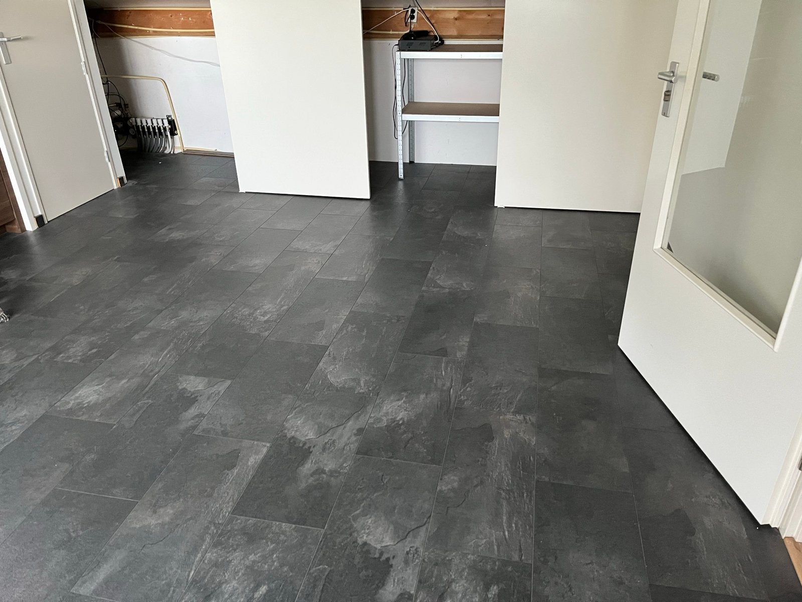 Grijze laminaat vloer +/- 30m2, Ophalen, Gebruikt, 50 tot 150 cm, 10 m² of meer