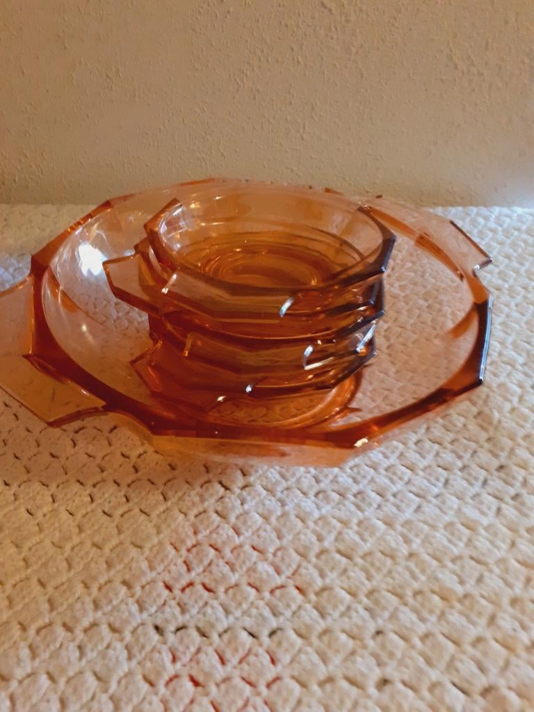 Grote schaal met 5 kleine schaaltjes van persglas, Ophalen of Verzenden