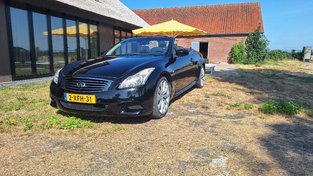 Infiniti G-serie 3.7 V6 235KW Cabrio GT AUT 2011 Zwart, Auto's, Infiniti, 3696 cc, Zwart, Cabriolet, Leder