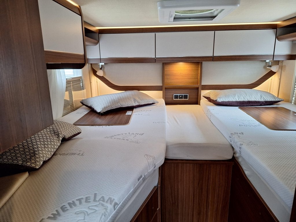 Hymer ML-T580 4X4 2023 190PK-MERCEDES-9G AUTOMAAT+LEVELSYST, Caravans en Kamperen, Automaat, Ringverwarming, 6 tot 7 meter, Bedrijf