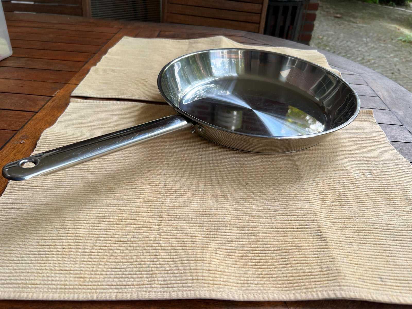 t.k.Ikea RVS koekenpan 28cm INDUCTIE, Ophalen of Verzenden, Zo goed als nieuw, Rvs