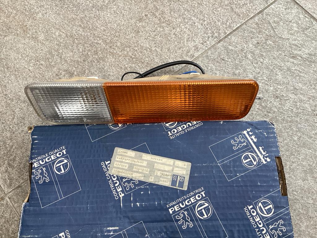 Peugeot 505 Knipperlicht Links - Onderdeelnummer 6301-55, Ophalen of Verzenden, Nieuw, Peugeot