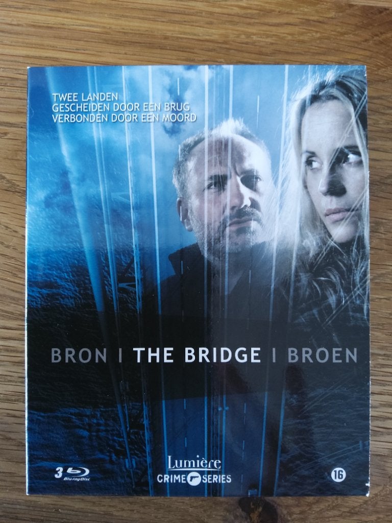 DVD The Bridge seizoen 1  t/m 3, Ophalen of Verzenden, Zo goed als nieuw, Vanaf 12 jaar, Thriller