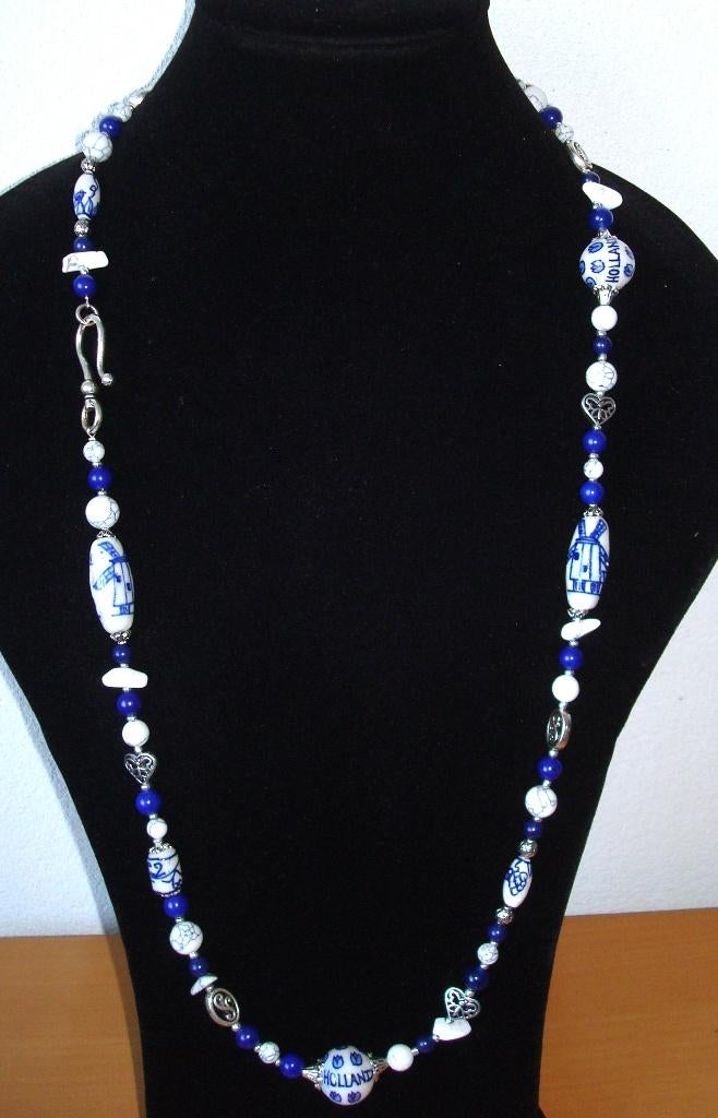 Lange ketting van howliet en Delftsblauwe kralen, Info.adorabeads@gmail.com, Want 18 Hoogvliet, Adorabeads, Blauw