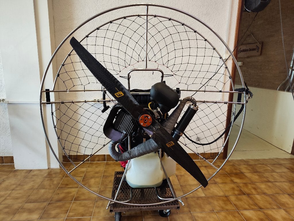 Paramotor: PAP, Vittorazi Moster 185. Goed onderhouden, Sport en Fitness, Ophalen, Gebruikt, Paramotor, Gemotoriseerd