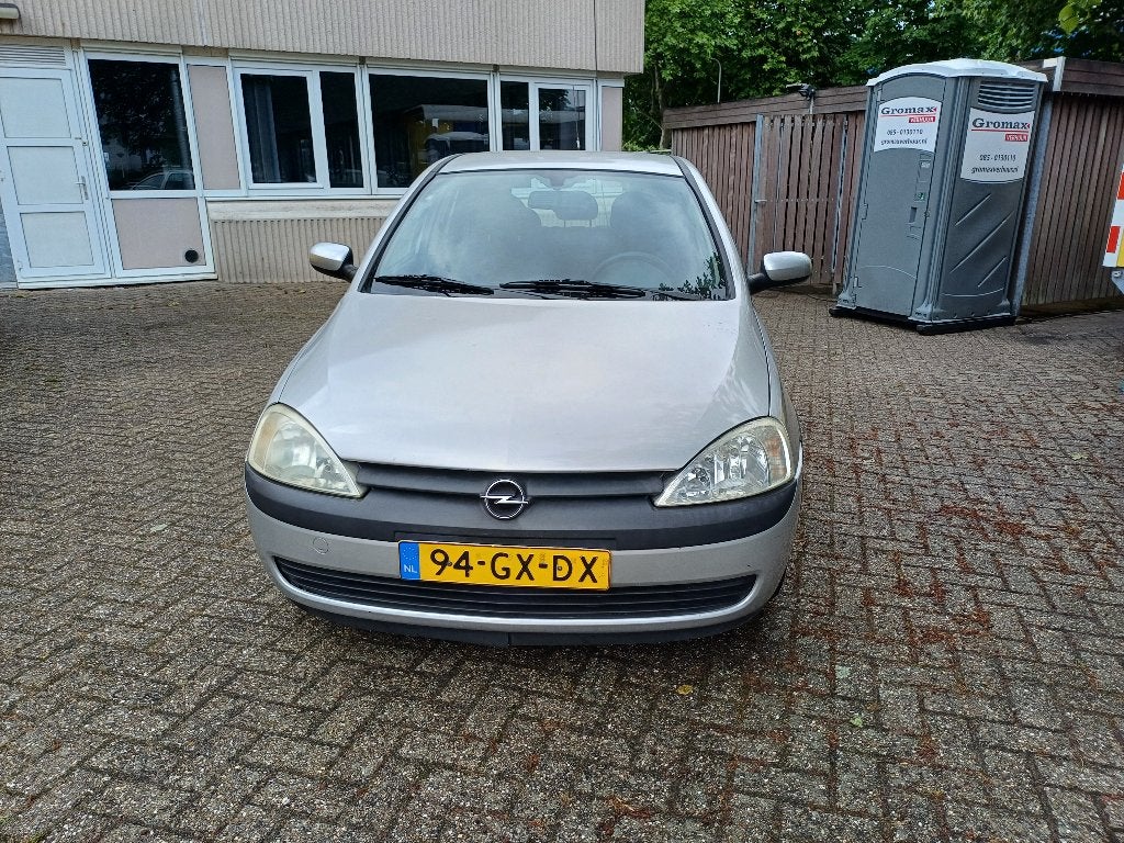 Opel Corsa 1.4 I 16V 5D AUT 2001 Grijs, 40 €/maand, Startonderbreker, 4 cilinders, 1389 cc