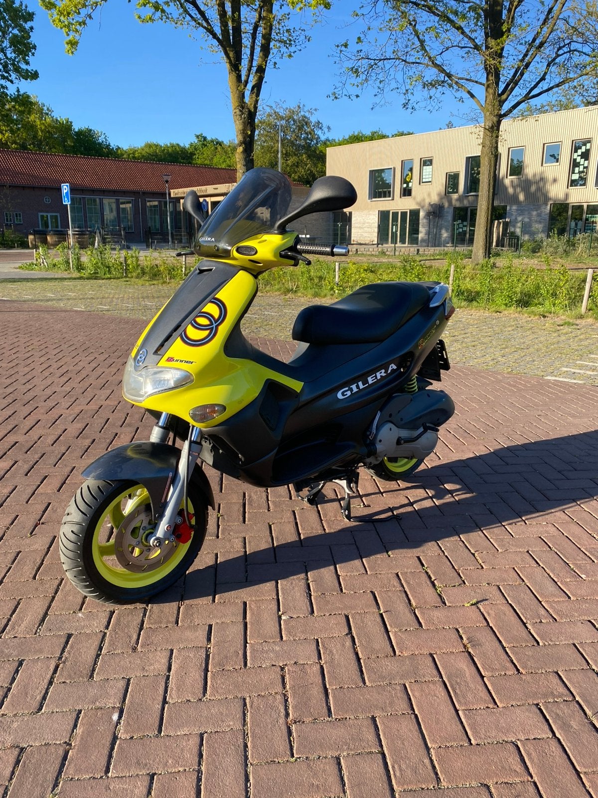 Gilera runner 180cc SP Pro DD origineel M08 duitse papieren, Fietsen en Brommers, Scooters | Piaggio, Ophalen, Zo goed als nieuw